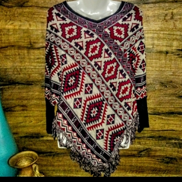 Say What Top Size S Aztec Waterfall Dolman NWOT - Picture 4 of 11